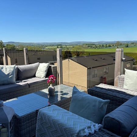 Ribble Valley Lodge Retreat Gisburn Exteriör bild